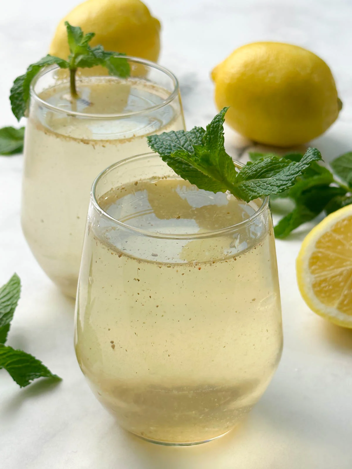 Fresh Lemon and Mint Juice